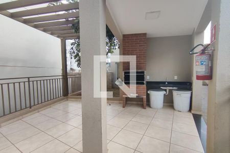 Apartamento para alugar com 44m², 2 quartos e 1 vaga Apartamento para alugar com 44m², 2 quartos e 1 vagaÁrea comum - Churrasqueira