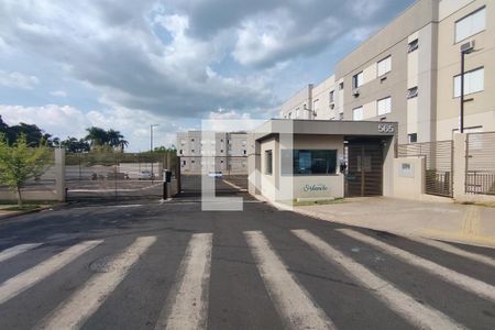 Apartamento para alugar com 44m², 2 quartos e 1 vaga Apartamento para alugar com 44m², 2 quartos e 1 vagaFachada