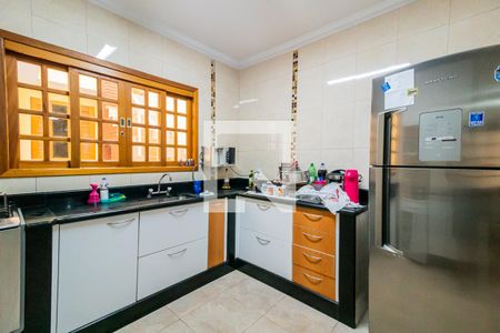 Casa à venda com 338m², 3 quartos e 2 vagasCozinha