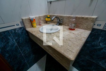 Casa à venda com 338m², 3 quartos e 2 vagasBanheiro - Pia