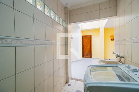 Casa à venda com 338m², 3 quartos e 2 vagasÁrea de Serviço