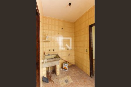 Casa à venda com 200m², 3 quartos e 4 vagasÁrea de Serviço