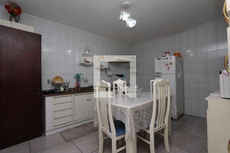 Casa à venda com 100m², 3 quartos e 4 vagasCozinha