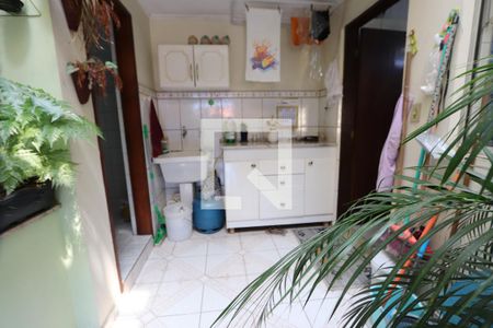 Casa à venda com 100m², 3 quartos e 4 vagasVaranda