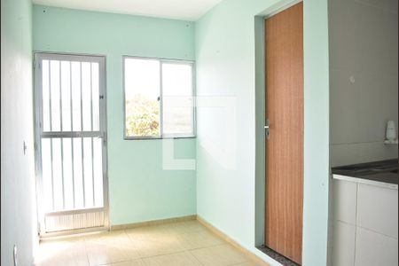 Sala de kitnet/studio para alugar com 1 quarto, 30m² em Campo Grande, Rio de Janeiro