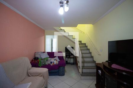 Sala de casa de condomínio à venda com 2 quartos, 60m² em Itaquera, São Paulo