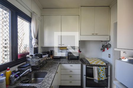 Apartamento à venda com 178m², 3 quartos e 3 vagasCozinha