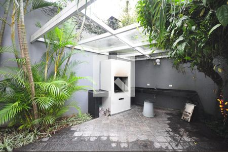 Apartamento à venda com 178m², 3 quartos e 3 vagasChurrasqueira