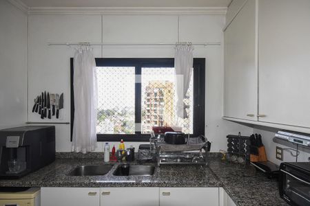 Apartamento à venda com 178m², 3 quartos e 3 vagasCozinha