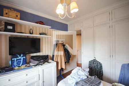 Apartamento à venda com 178m², 3 quartos e 3 vagasSuíte 1