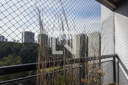 Apartamento à venda com 178m², 3 quartos e 3 vagasVaranda da suíte 2