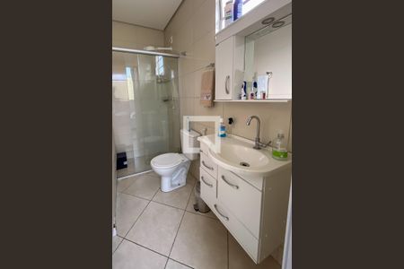 Apartamento à venda com 110m², 3 quartos e 1 vaga Apartamento à venda com 110m², 3 quartos e 1 vagaBanheiro da Suíte 1