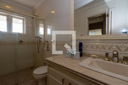 Casa à venda com 465m², 4 quartos e 6 vagas Casa à venda com 465m², 4 quartos e 6 vagasBanheiro da Suíte master