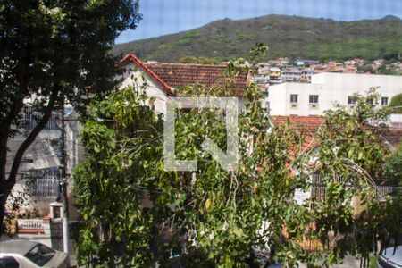 Casa de condomínio à venda com 375m², 4 quartos e 1 vagaSuíte 02 - Janela