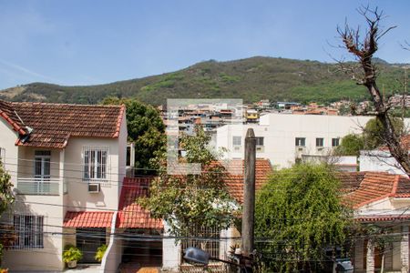 Casa de condomínio à venda com 375m², 4 quartos e 1 vagaSuíte 04 - Janela