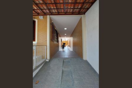 Casa de condomínio à venda com 375m², 4 quartos e 1 vagaGaragem