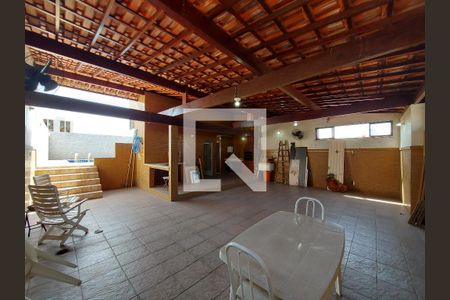 Casa de condomínio à venda com 375m², 4 quartos e 1 vagaTerraço