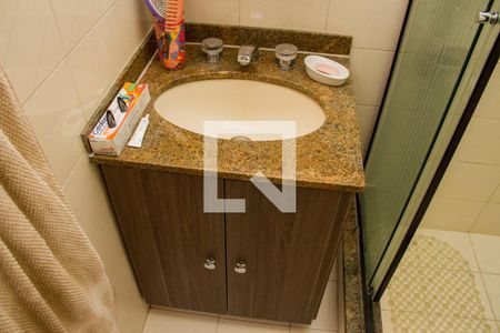 Casa de condomínio à venda com 375m², 4 quartos e 1 vagaBanheiro da Suíte 03