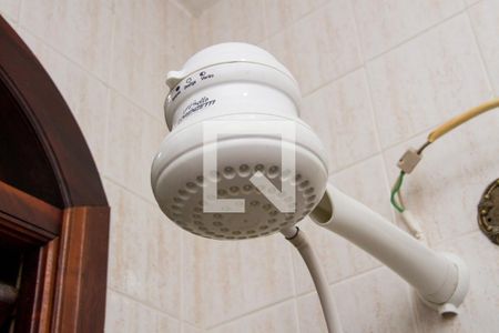 Casa de condomínio à venda com 375m², 4 quartos e 1 vagaBanheiro de Serviço