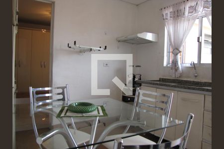 Casa à venda com 176m², 3 quartos e 3 vagasCasa 2 - Cozinha
