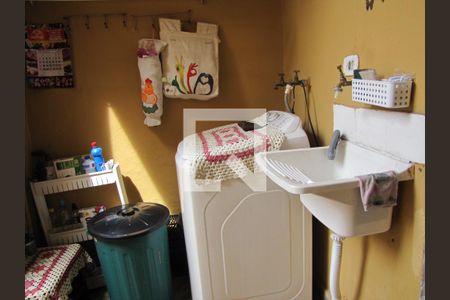 Casa à venda com 176m², 3 quartos e 3 vagasÁrea de Serviço