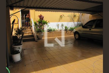 Casa à venda com 176m², 3 quartos e 3 vagasGaragem