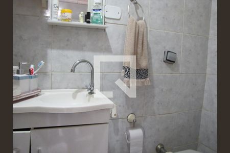 Casa à venda com 176m², 3 quartos e 3 vagasBanheiro