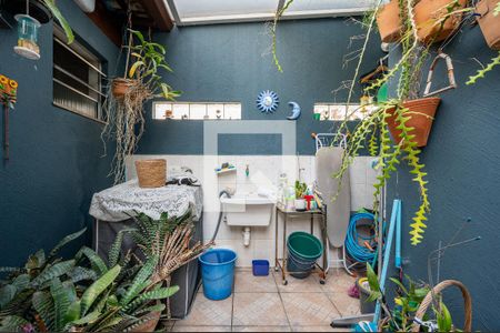 Casa à venda com 300m², 5 quartos e 3 vagasÁrea de Serviço