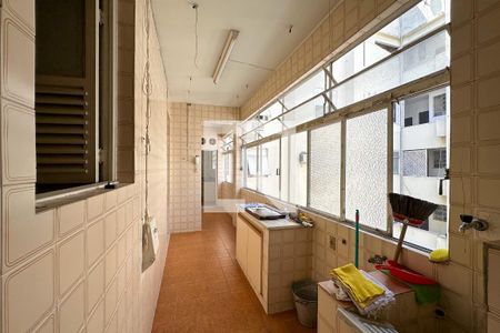 Apartamento à venda com 350m², 3 quartos e 1 vagaÁrea de Serviço