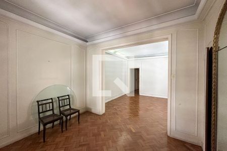 Apartamento à venda com 350m², 3 quartos e 1 vagaSuíte