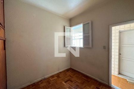 Apartamento à venda com 350m², 3 quartos e 1 vagaQuarto de Serviço 02