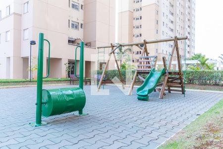Apartamento para alugar com 65m², 2 quartos e 1 vaga Apartamento para alugar com 65m², 2 quartos e 1 vagaÁrea Comum - Playground
