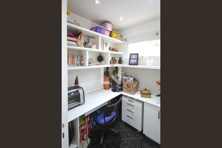 Apartamento à venda com 156m², 3 quartos e 3 vagasQuarto de Serviço