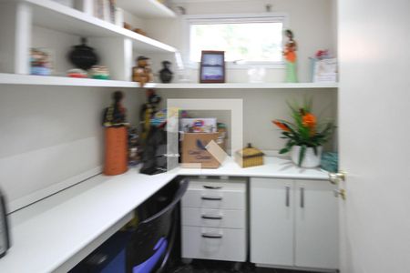 Apartamento à venda com 156m², 3 quartos e 3 vagasQuarto de Serviço