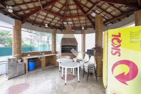 Apartamento à venda com 156m², 3 quartos e 3 vagasÁrea comum - Churrasqueira