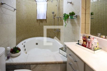 Apartamento à venda com 156m², 3 quartos e 3 vagasBanheiro da Suíte