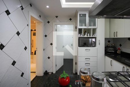 Apartamento à venda com 156m², 3 quartos e 3 vagasCozinha