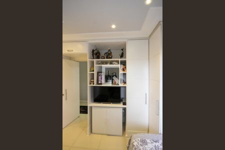 Apartamento à venda com 156m², 3 quartos e 3 vagasSuíte 03