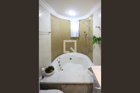 Apartamento à venda com 156m², 3 quartos e 3 vagasBanheiro da Suíte