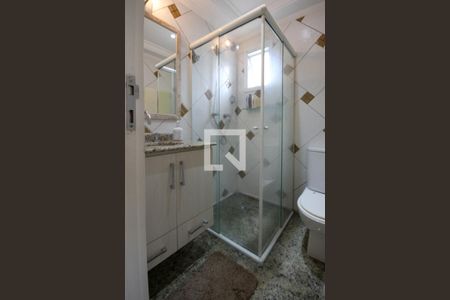 Apartamento à venda com 156m², 3 quartos e 3 vagasBanheiro da Suíte 02