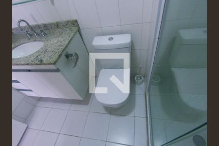 Apartamento à venda com 76m², 2 quartos e 1 vagaBanheiro da Suíte 