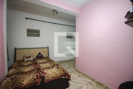 Casa à venda com 216m², 5 quartos e 3 vagasQuarto 4