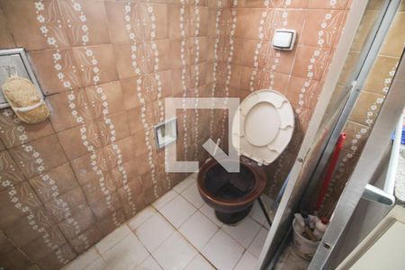 Casa à venda com 216m², 5 quartos e 3 vagasBanheiro