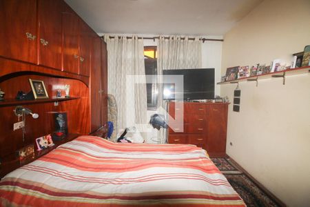 Casa à venda com 216m², 5 quartos e 3 vagasQuarto 3