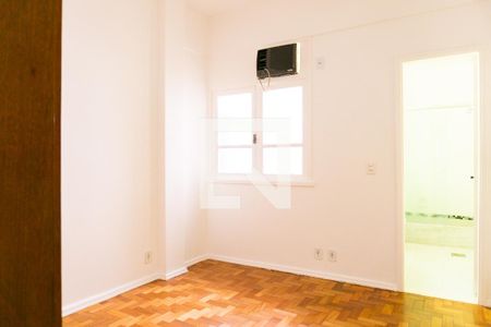 Suíte de apartamento para alugar com 1 quarto, 50m² em Laranjeiras, Rio de Janeiro