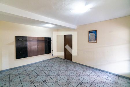 Sala de casa à venda com 3 quartos, 309m² em Cidade Domitila, São Paulo