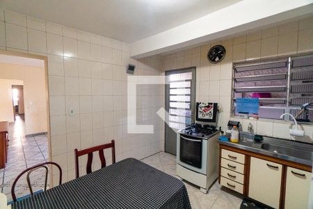 Casa à venda com 309m², 3 quartos e 2 vagas Casa à venda com 309m², 3 quartos e 2 vagasCozinha