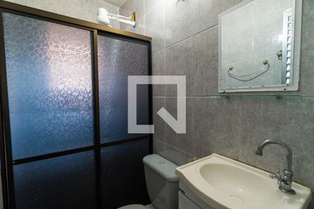 Casa à venda com 309m², 3 quartos e 2 vagas Casa à venda com 309m², 3 quartos e 2 vagasBanheiro Social