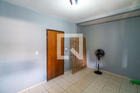 Casa à venda com 309m², 3 quartos e 2 vagas Casa à venda com 309m², 3 quartos e 2 vagasQuarto 1