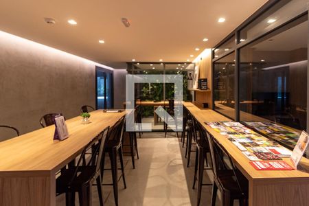 Coworking de apartamento para alugar com 2 quartos, 61m² em Jardim das Acácias, São Paulo